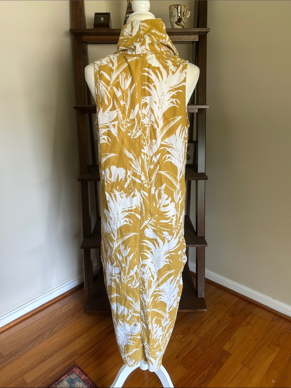 Cynthia Rowley White & Mustard Floral High-Low Sleeveless Dress - Picture 2 of 6